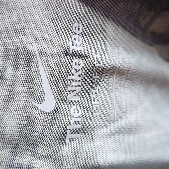 NWT Nike: The Nike Tee Dri-Fit, Green/Brown/ White, Men's 4XL - Picture 5 of 7